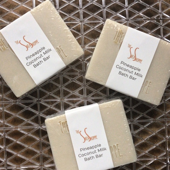 PINEAPPLE COCONUT BATH BAR by THE SHEA SHOPPE - Picture 1 of 1
